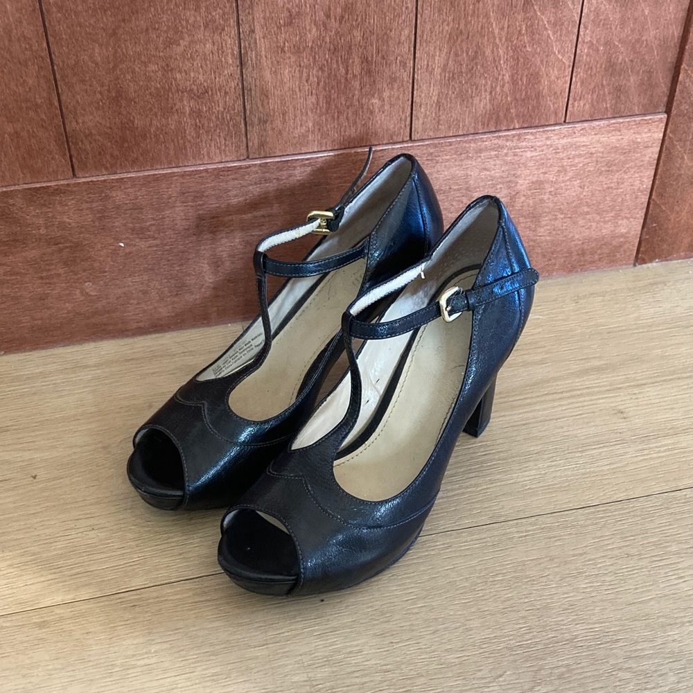 Naturalizer Black T-Strap Heels